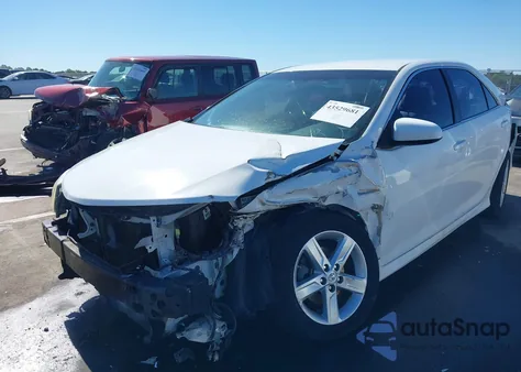 2014 Toyota Camry Se из США, поврежденный, VIN 4T1BF1FKXEU383978